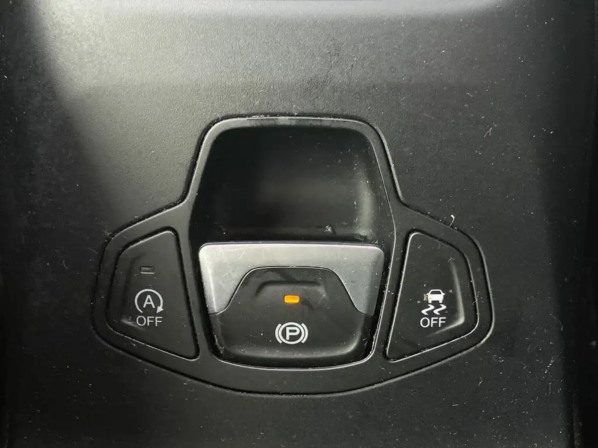2021-jeep-renegade-13-gse-night-eagle-big-42
