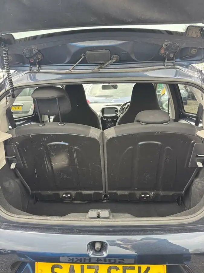 2017-citroen-c1-12-puretech-flair-5d-big-29