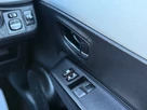 2013-toyota-yaris-15-vvt-i-t4-small-43