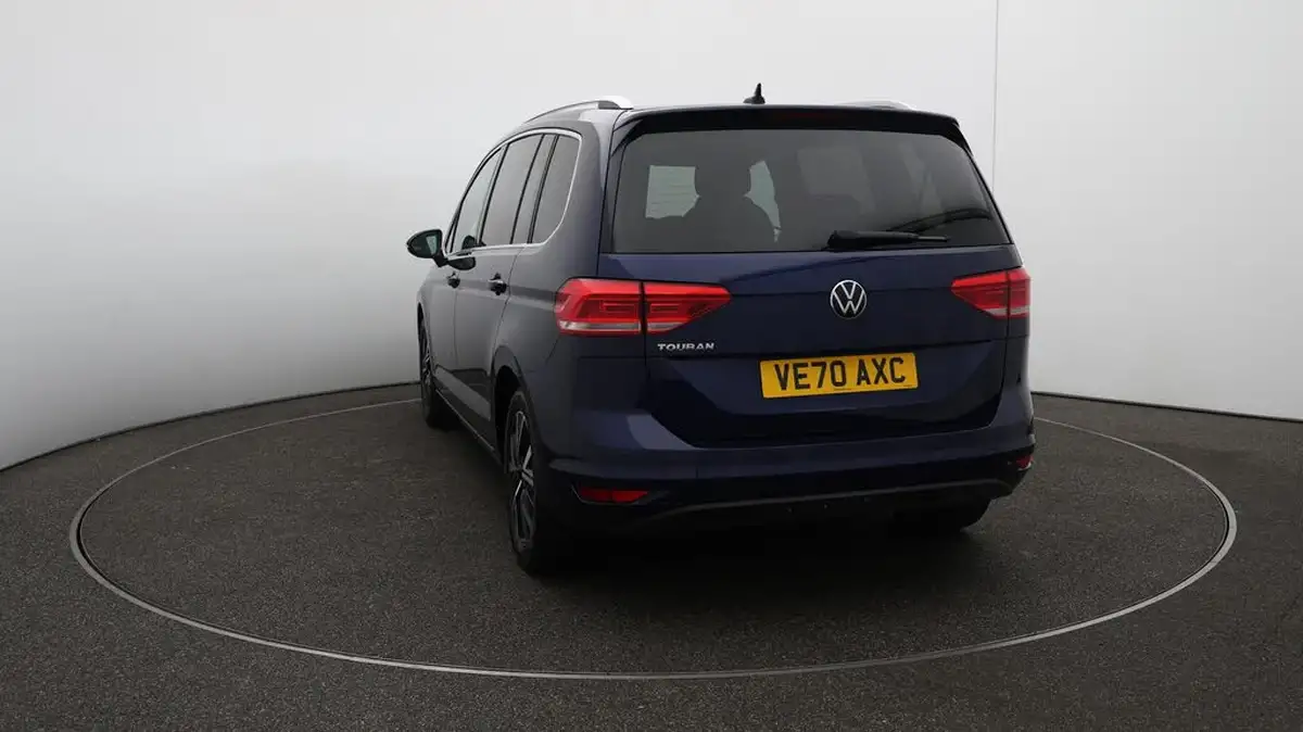 2020-volkswagen-touran-15-tsi-sel-dsg-big-54