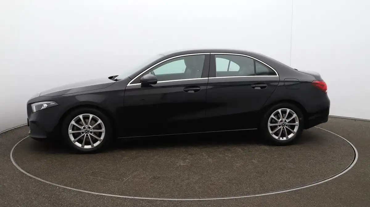 2020-mercedes-benz-a-class-13-a200-sport-saloon-4d-7g-dct-big-58