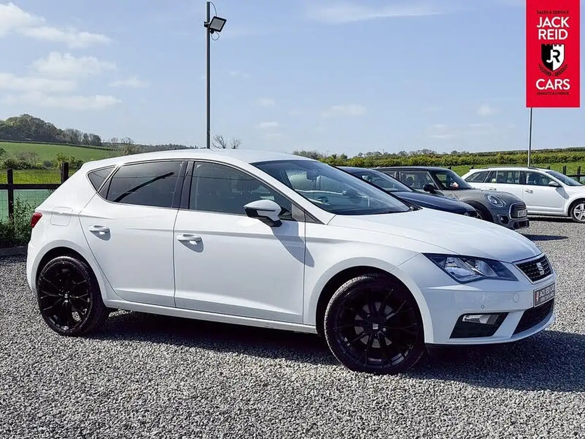 2020-seat-leon-15-tsi-evo-se-dynamic-hatchback-big-4
