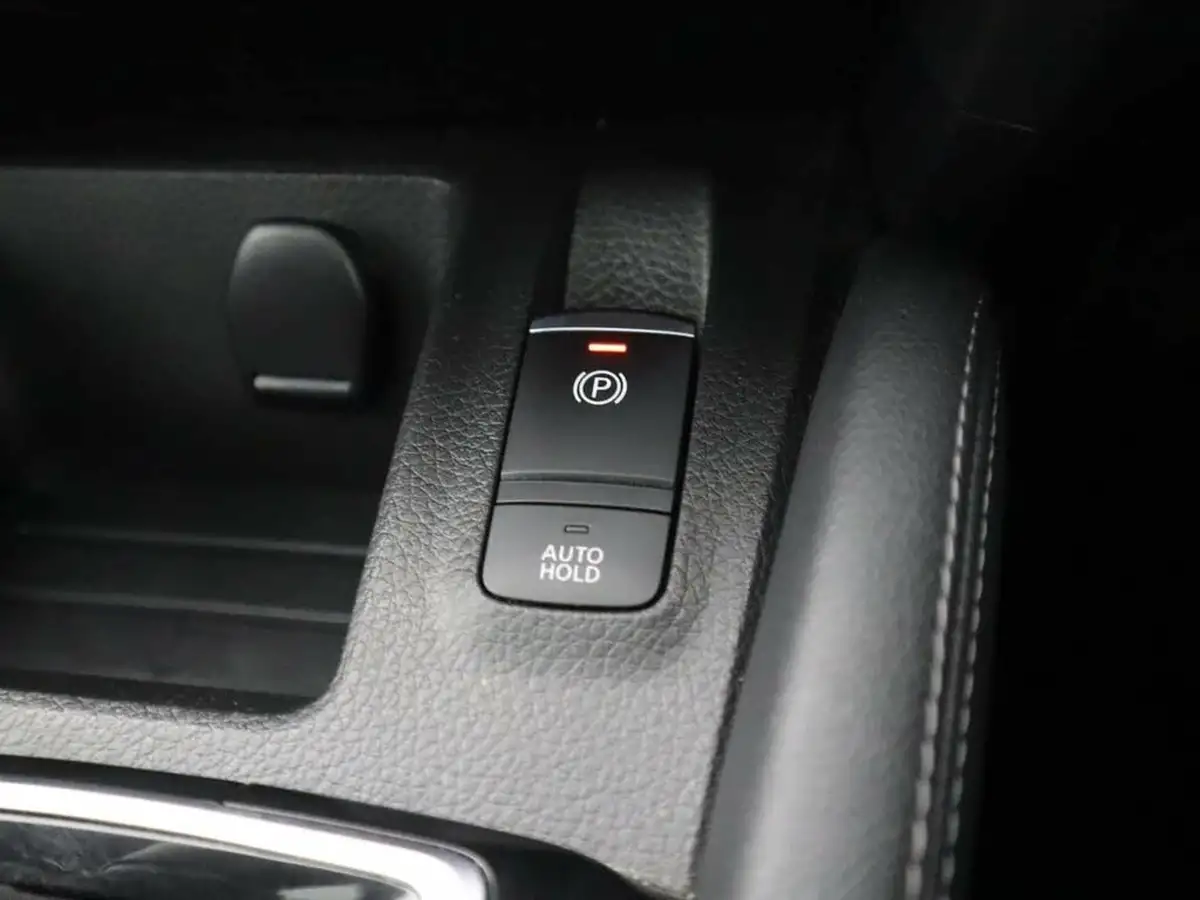 2020-nissan-qashqai-13-dig-t-n-tec-160ps-propilotglass-dct-big-19