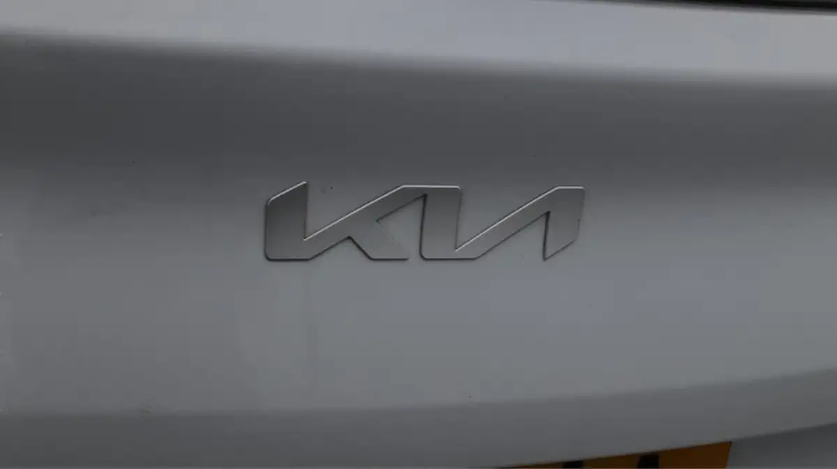 2021-kia-ceed-10-t-gdi-2-hatchback-big-21
