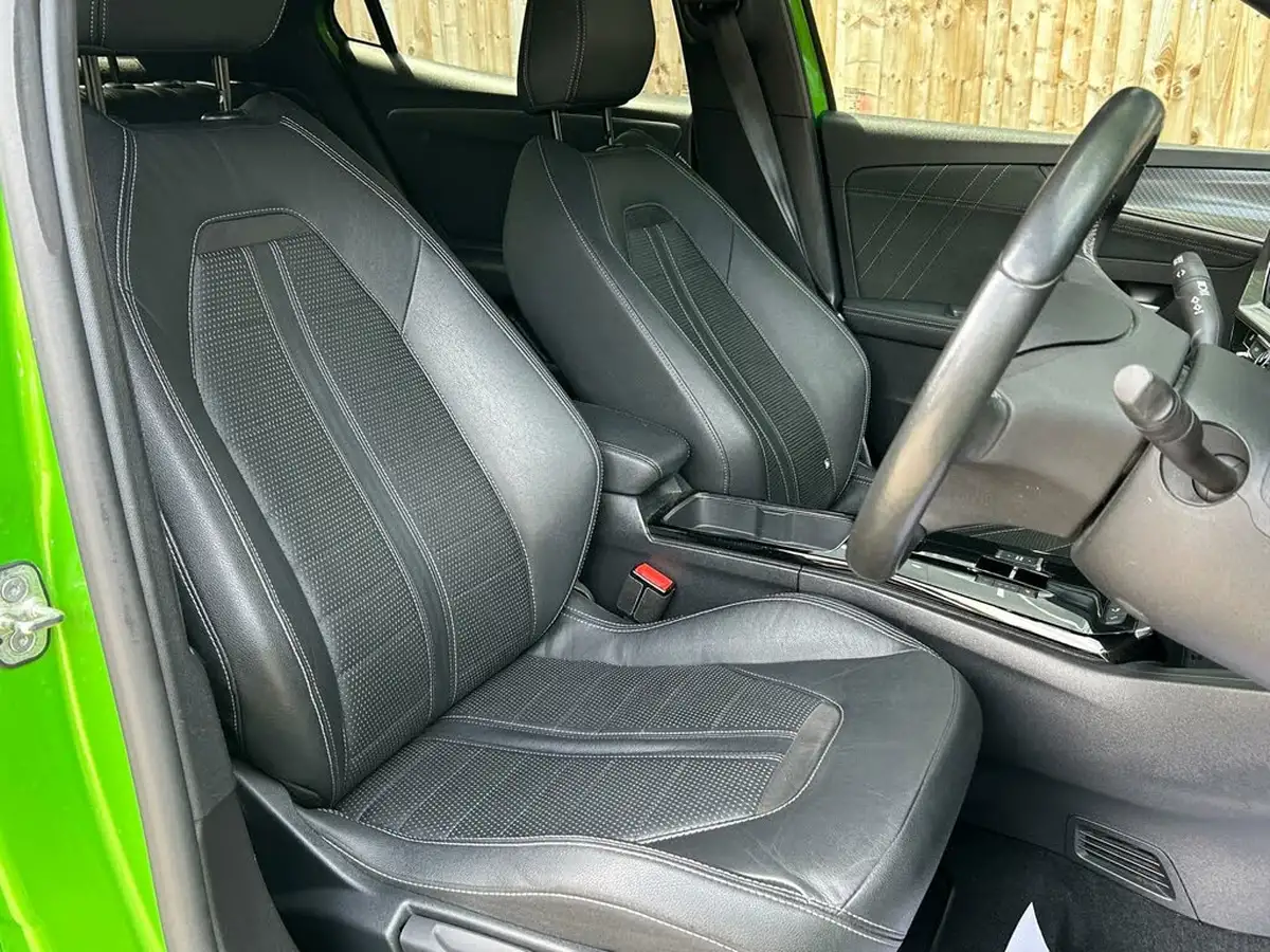 2021-vauxhall-mokka-e-launch-edition-big-2