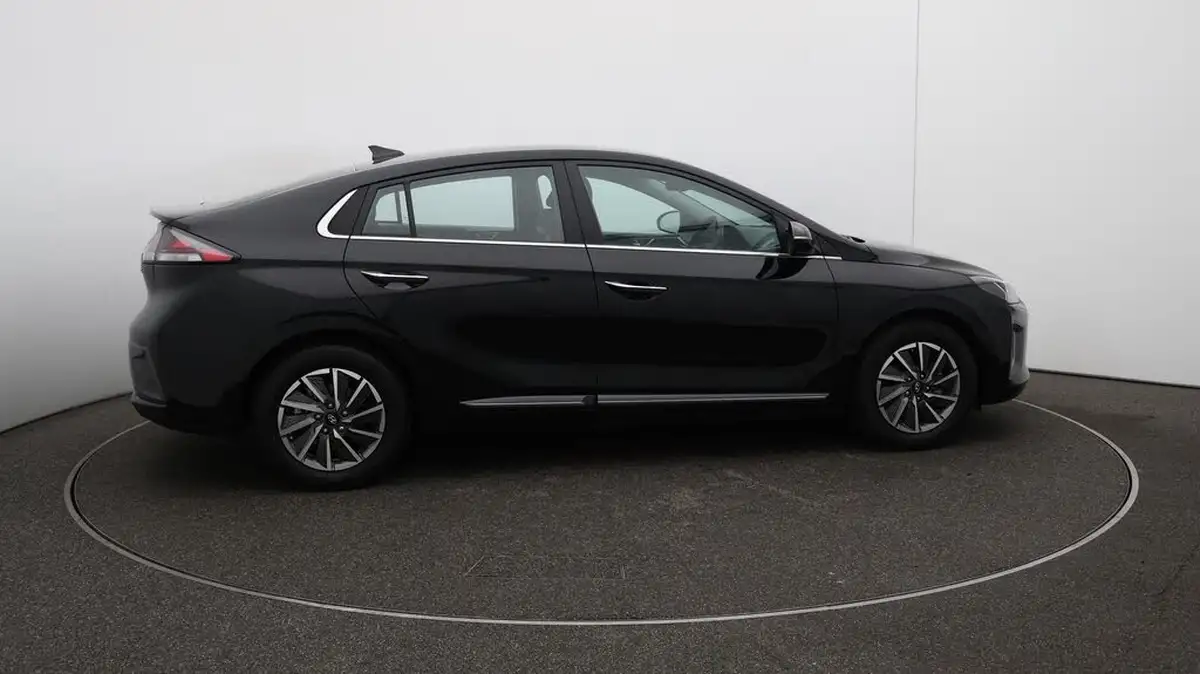 2022-hyundai-ioniq-e-premium-electric-big-44