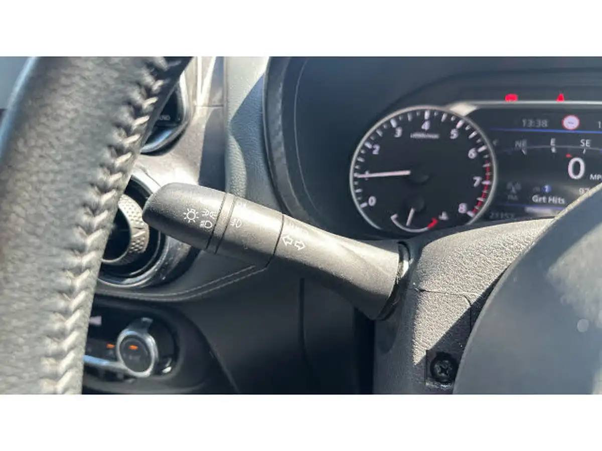 2020-nissan-juke-10-dig-t-n-connecta-117ps-dct-big-25