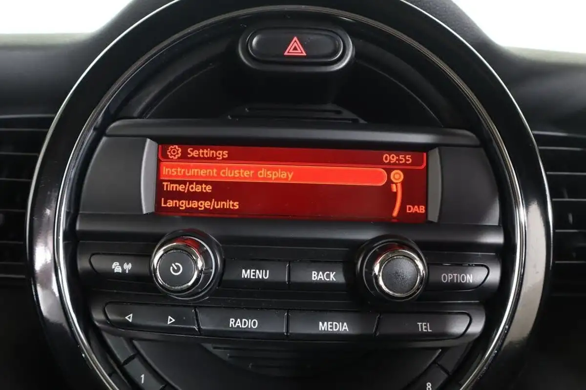 2016-mini-cooper-15-cooper-ss-hatchback-3d-big-28