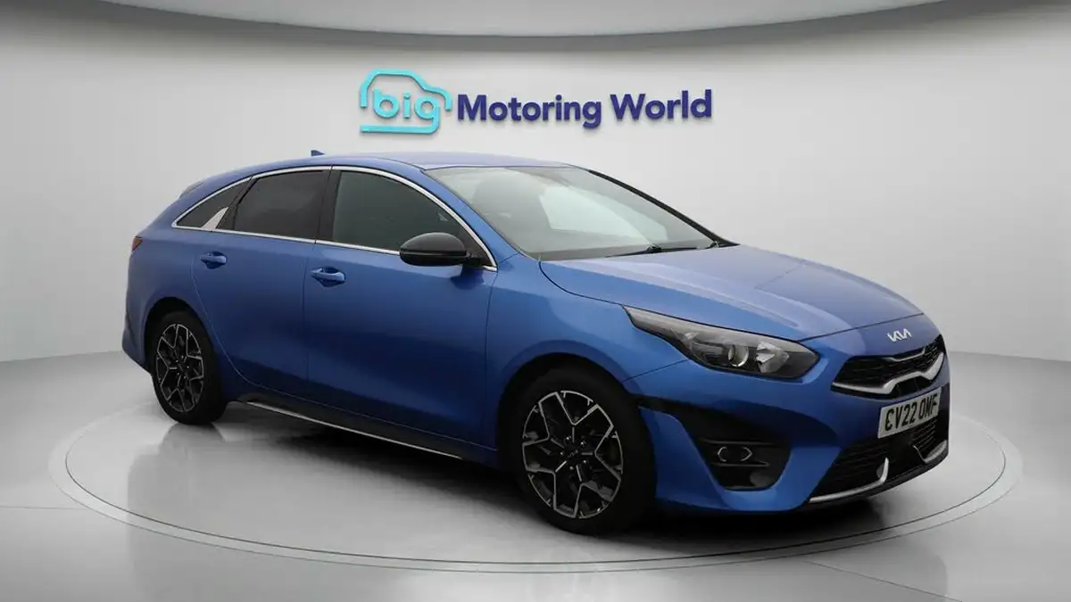 2022-kia-pro-ceed-15-t-gdi-gt-line-big-1