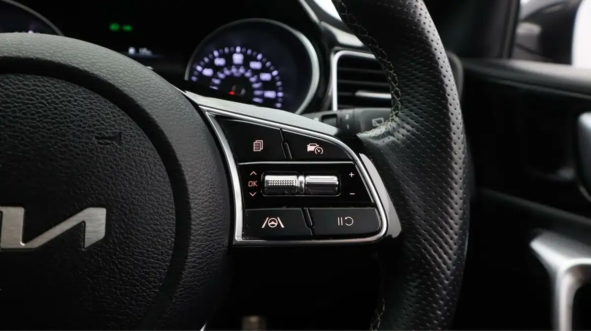 2022-kia-pro-ceed-15-t-gdi-gt-line-big-25