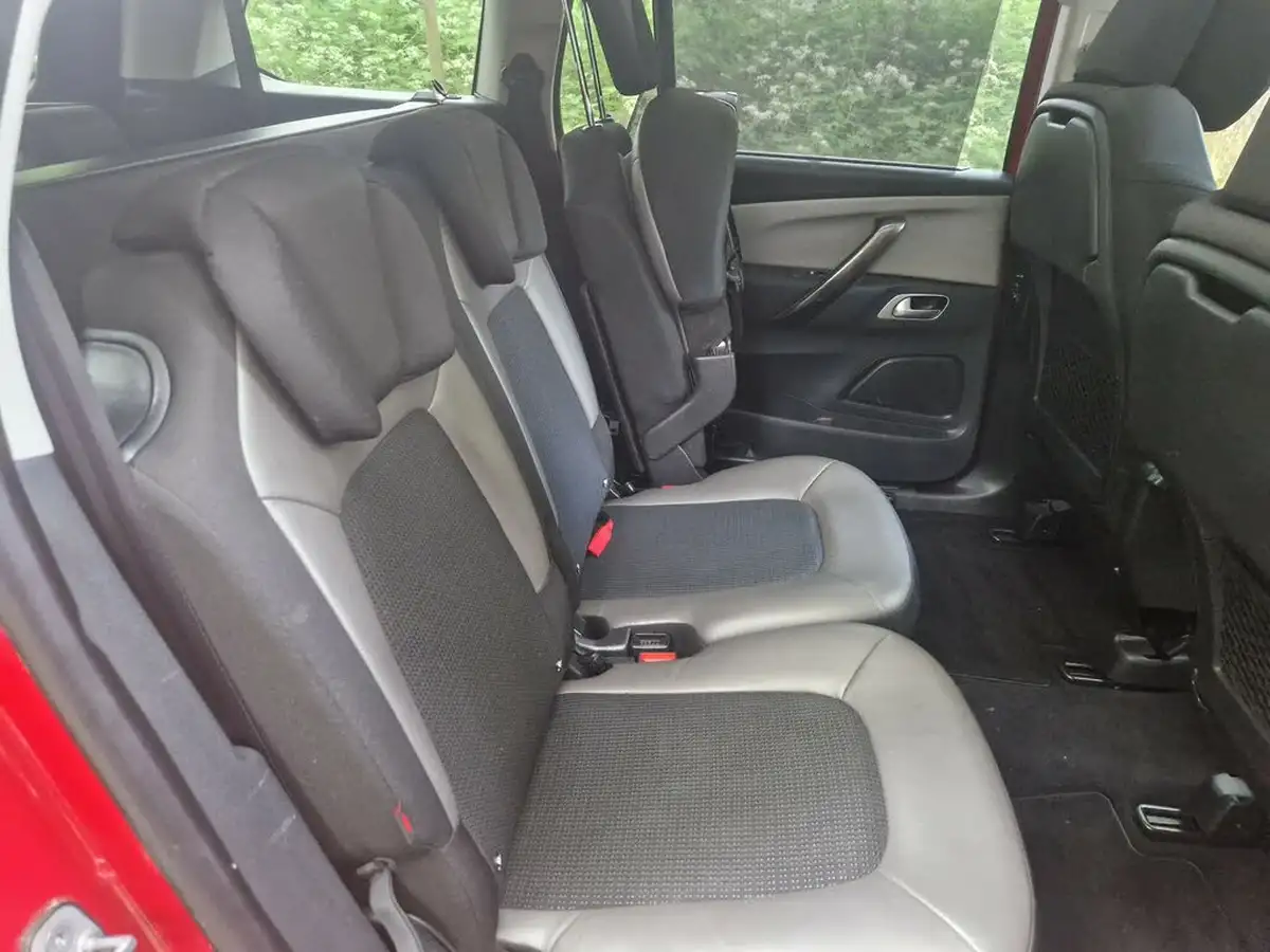 2014-citroen-grand-c4-picasso-16e-hdi-exclusive-etg6-big-22
