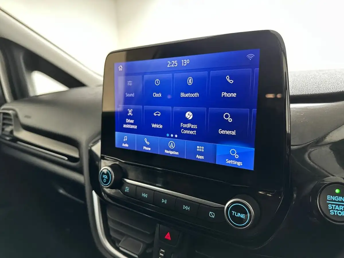 2022-ford-fiesta-10t-titanium-x-100ps-big-18