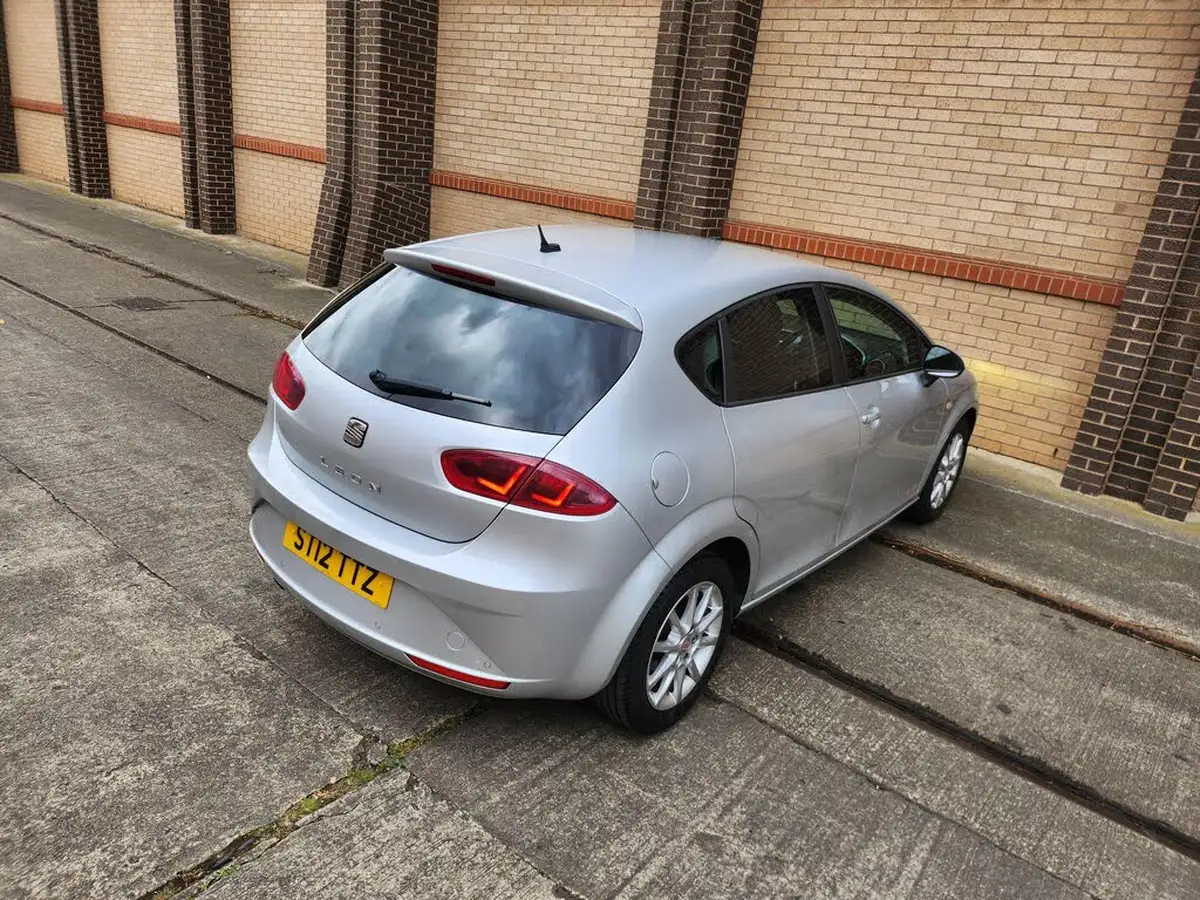 2012-seat-leon-16td-se-copa-cr-105-dsg-big-21