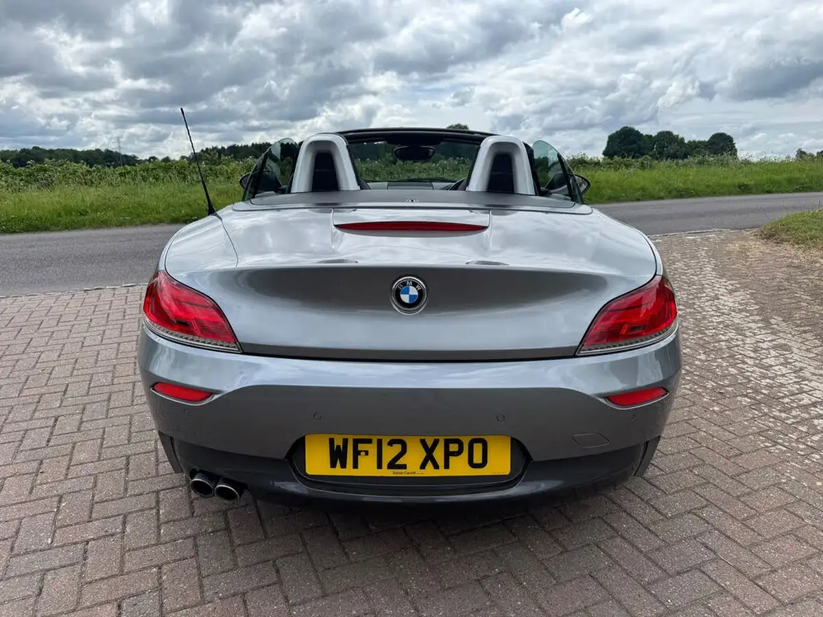 2012-bmw-z4-20-sdrive20i-m-sport-big-22