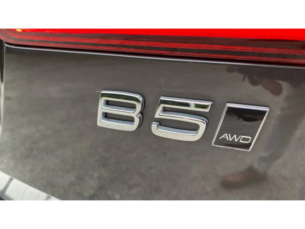 2021-volvo-xc60-20-b5-inscription-awd-big-36