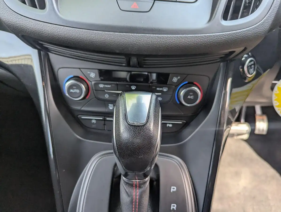 2018-ford-kuga-15t-st-line-182ps-awd-auto-big-27
