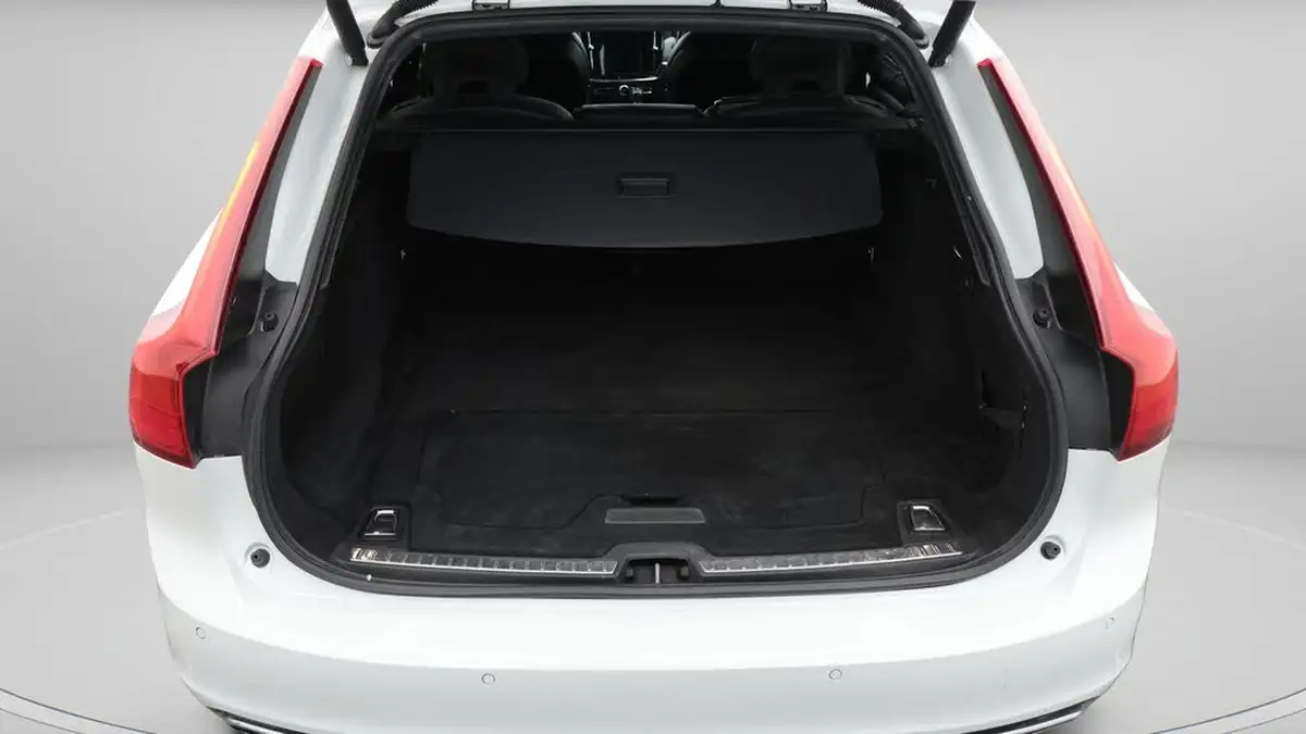 2019-volvo-v90-20td-d4-r-design-big-17