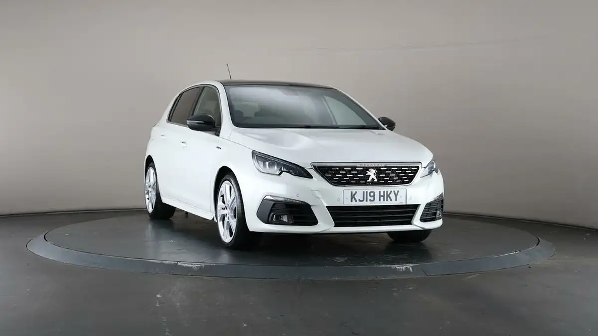 2019-peugeot-308-15-bluehdi-gt-line-big-53