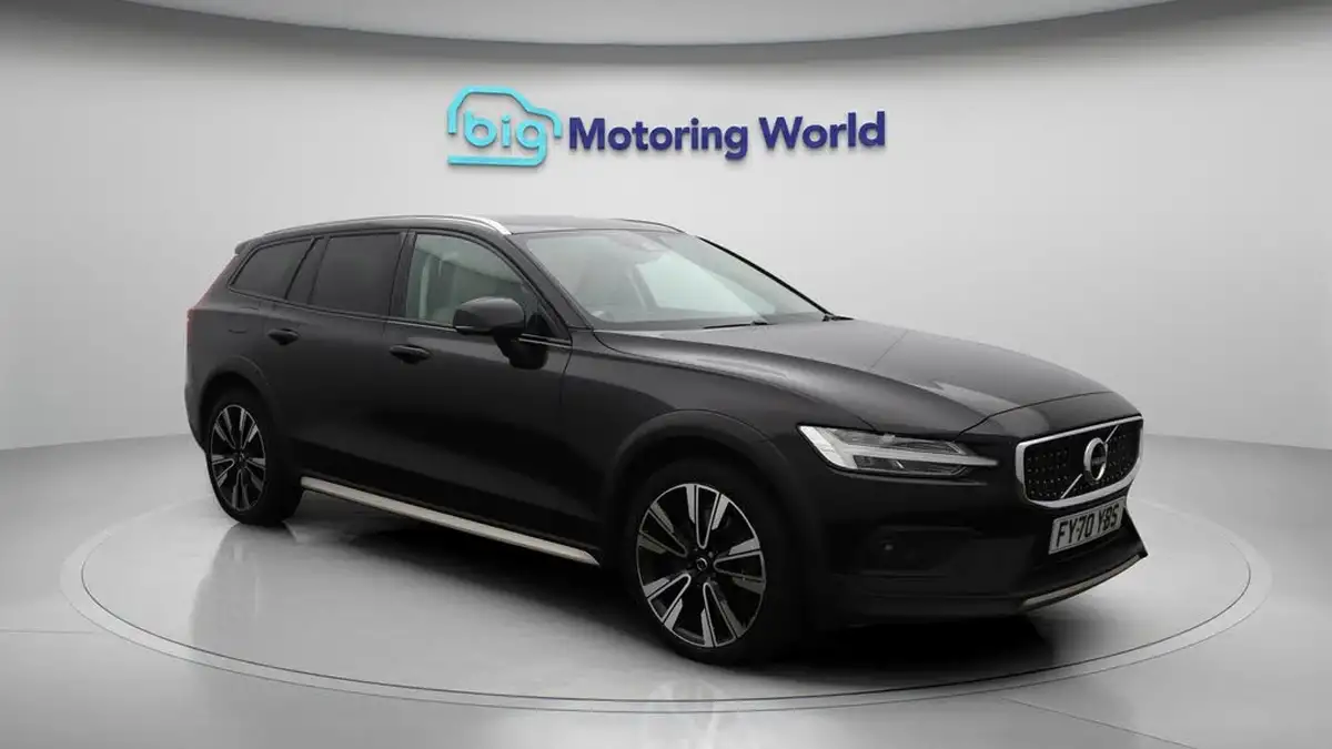 2020-volvo-v60-20td-d4-cross-country-plus-big-1