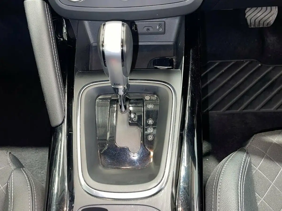 2019-renault-kadjar-13-tce-iconic-140bhp-edc-auto-big-19