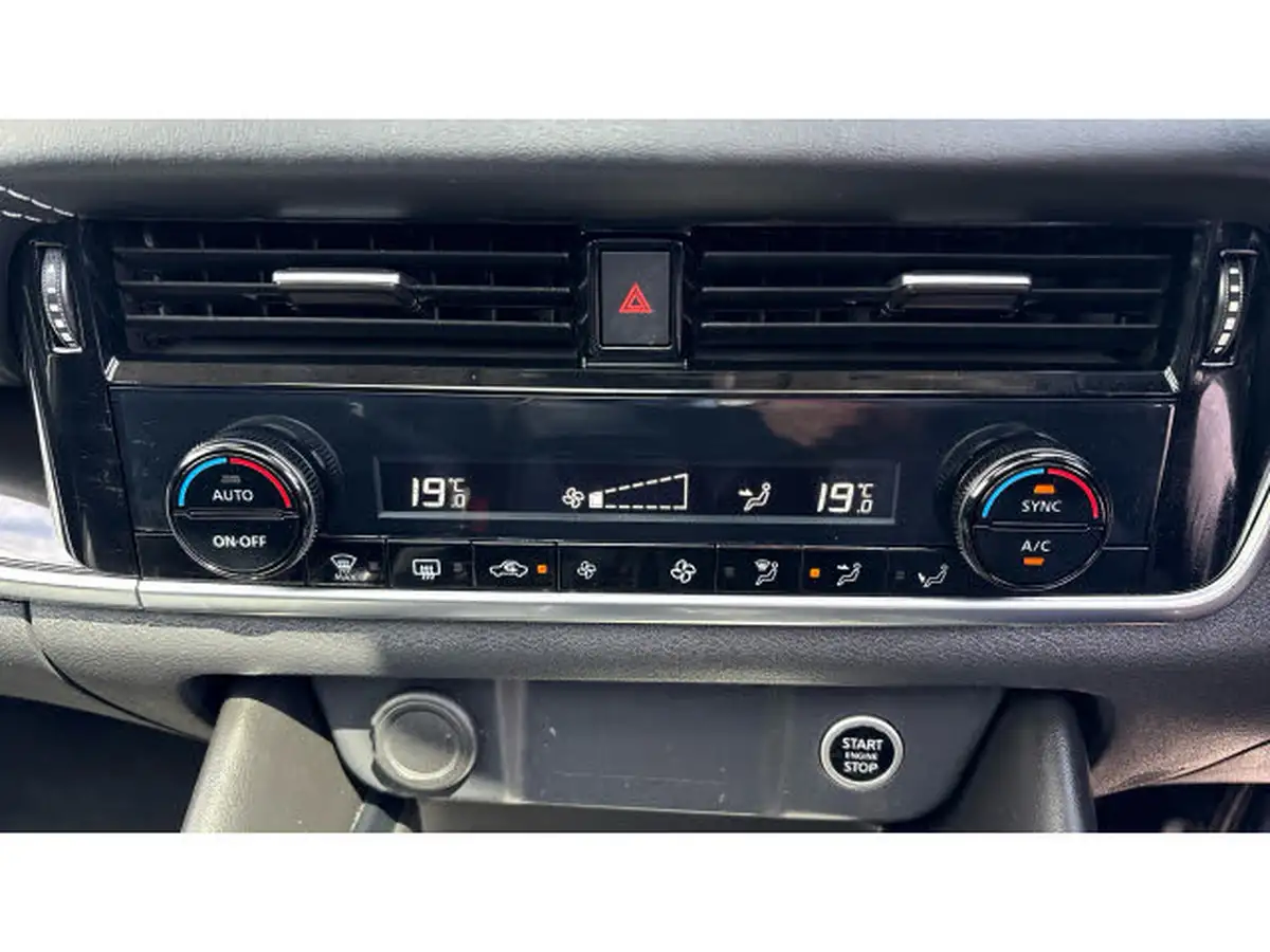 2023-nissan-qashqai-13-dig-t-n-connecta-160ps-auto-big-31