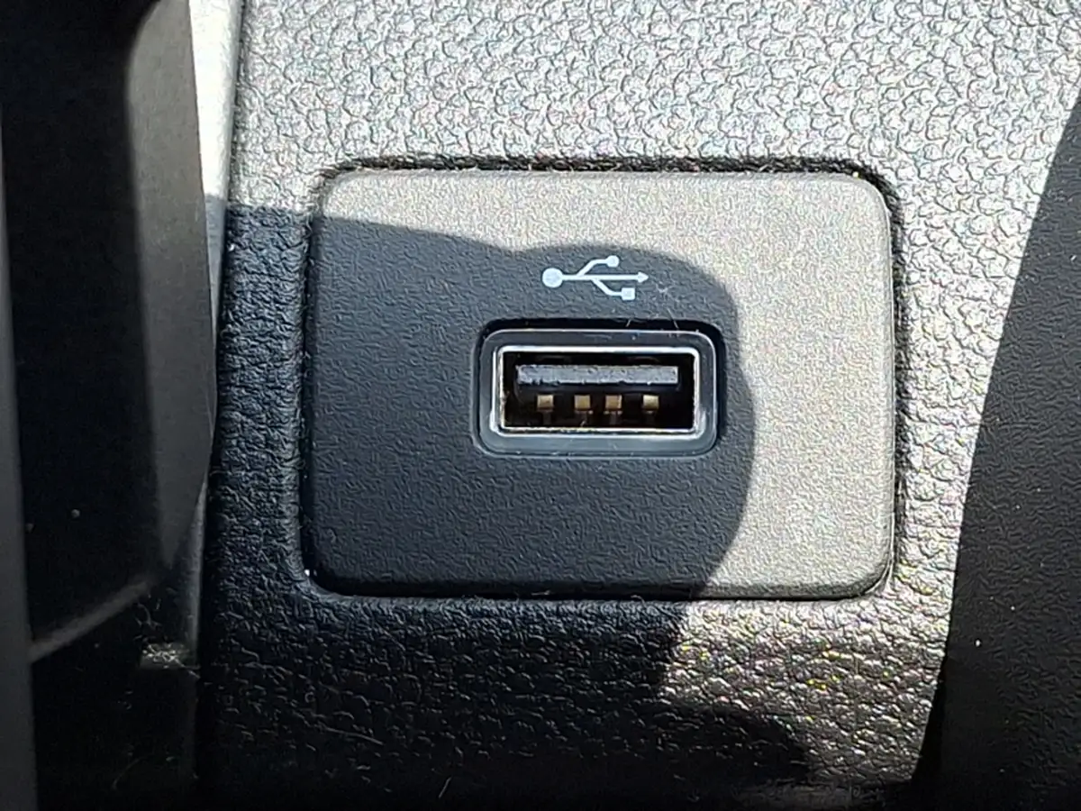 2020-suzuki-swift-12-dualjet-sz-t-90ps-1242cc-big-17