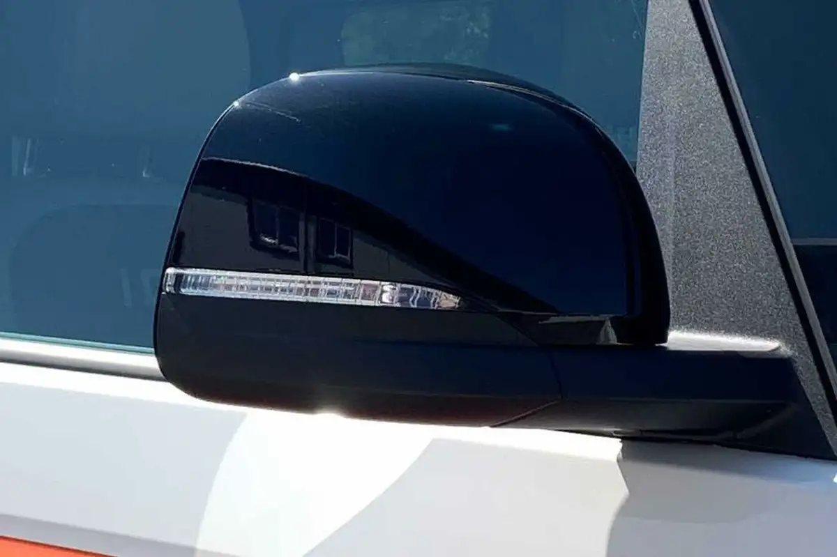 2023-volkswagen-idbuzz-e-style-standard-big-22