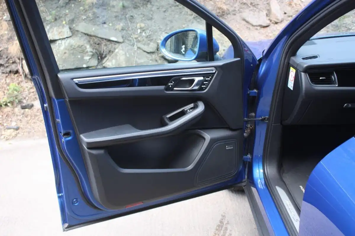2015-porsche-macan-30td-s-big-9