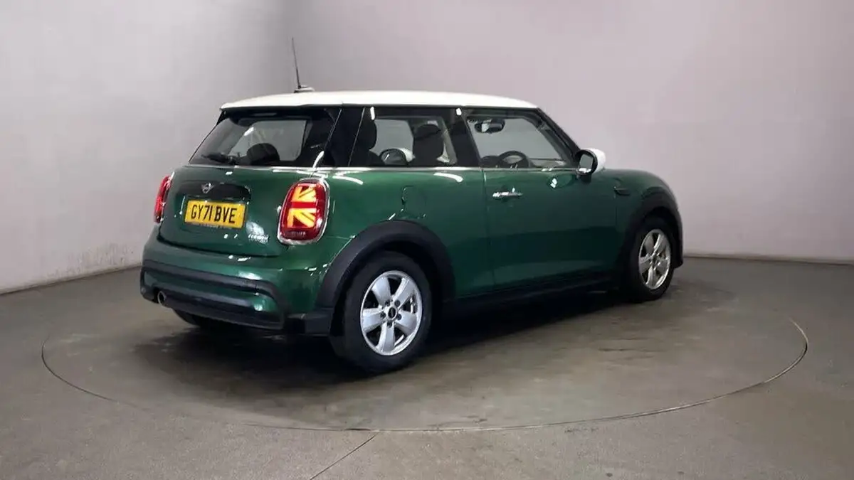 2021-mini-cooper-15-cooper-classic-hatchback-3d-auto-big-7