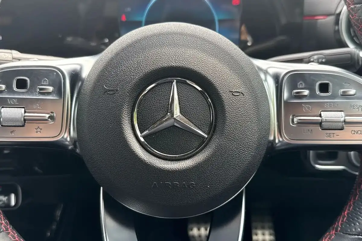2021-mercedes-benz-a-class-20d-a220d-amg-line-hatchback-5d-big-34