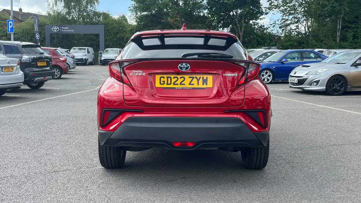 2022-toyota-c-hr-18-vvt-i-design-big-18