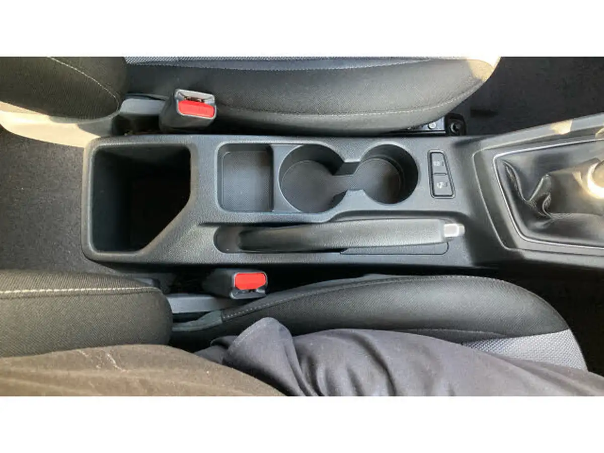 2018-hyundai-i20-12-se-mpi-isg-hatchback-5d-big-25