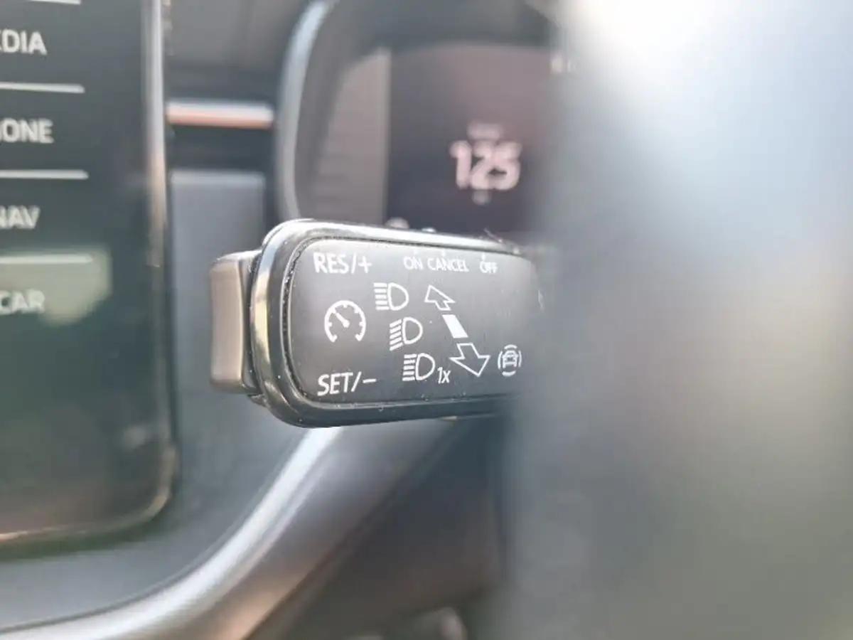2022-skoda-kamiq-10-tsi-se-l-big-14