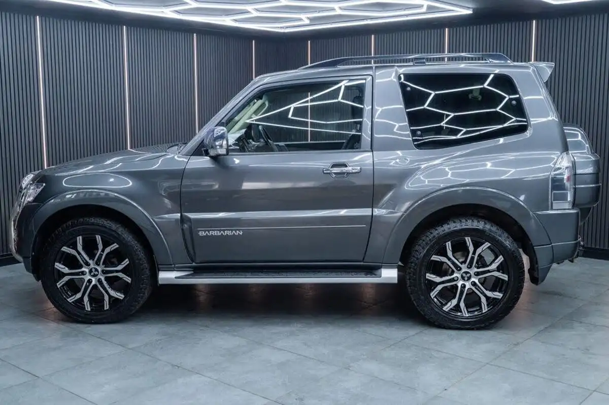 2018-mitsubishi-shogun-32di-dc-barbarian-big-3