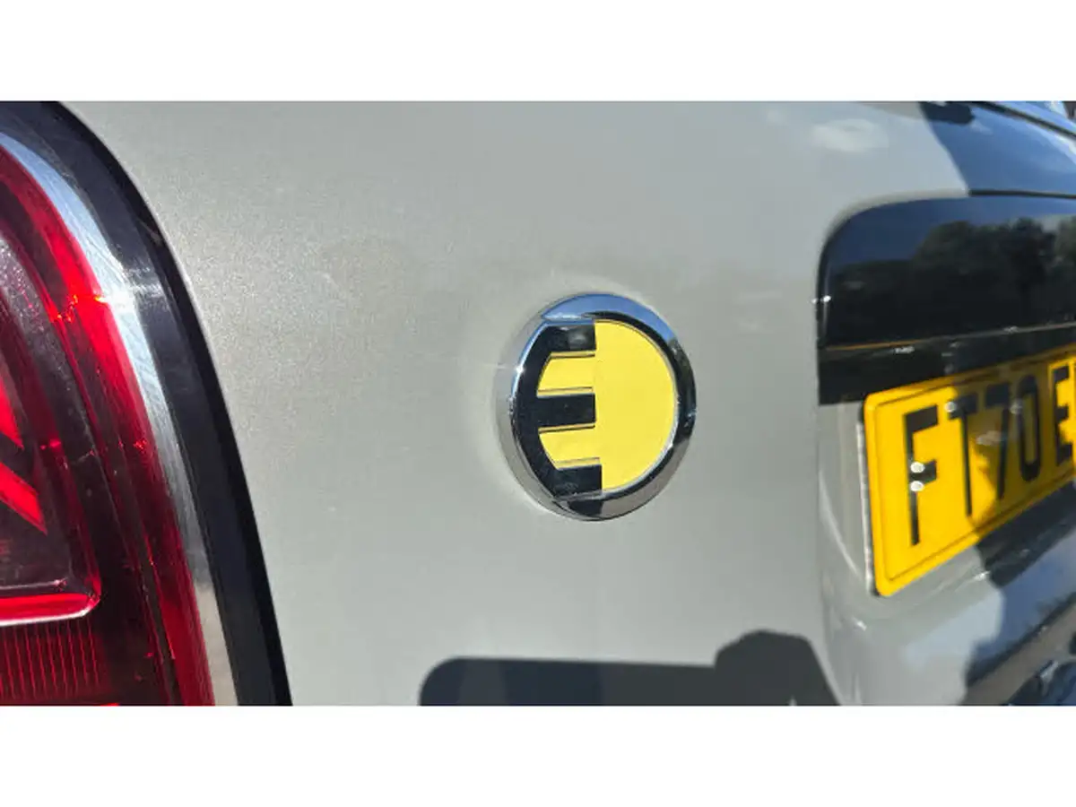 2021-mini-countryman-15-cooper-s-e-phev-classic-big-31