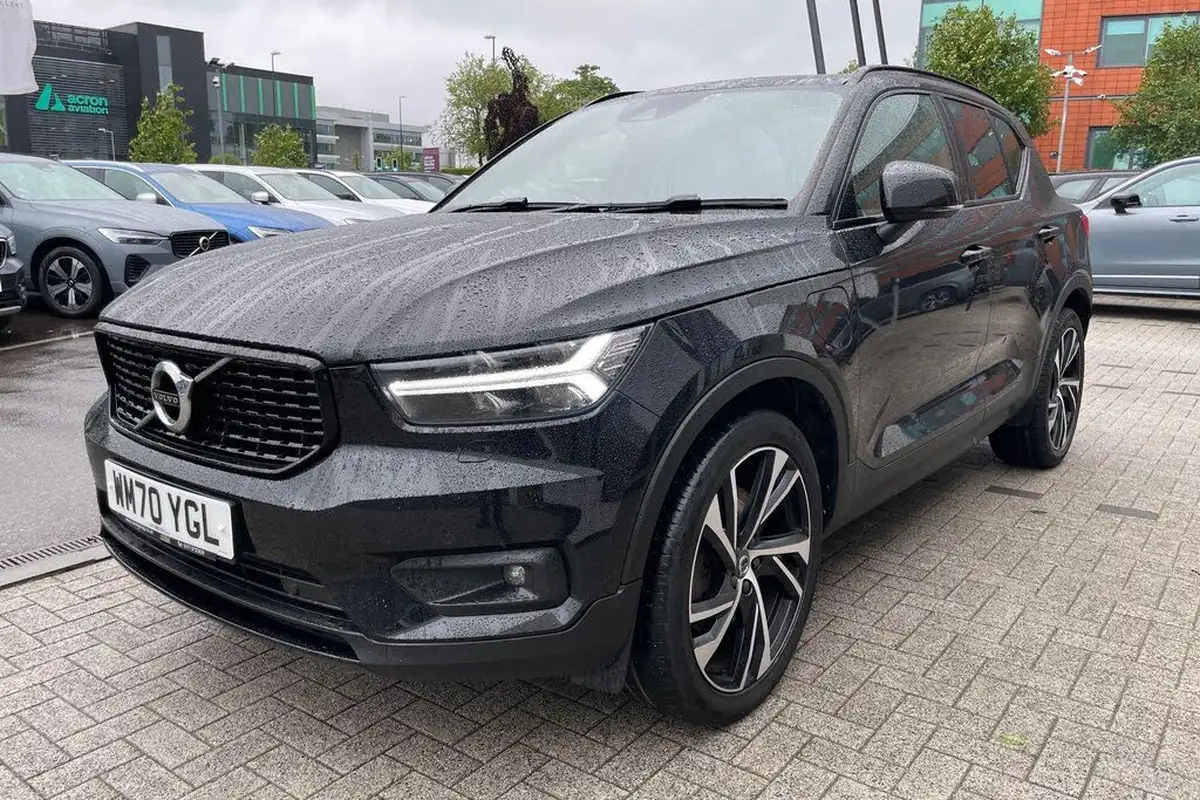 2021-volvo-xc40-15-t5-r-design-pro-262bhp-big-10