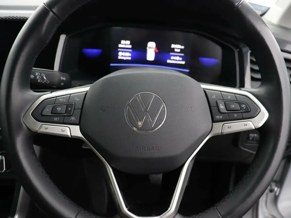2022-volkswagen-polo-10-tsi-life-big-39