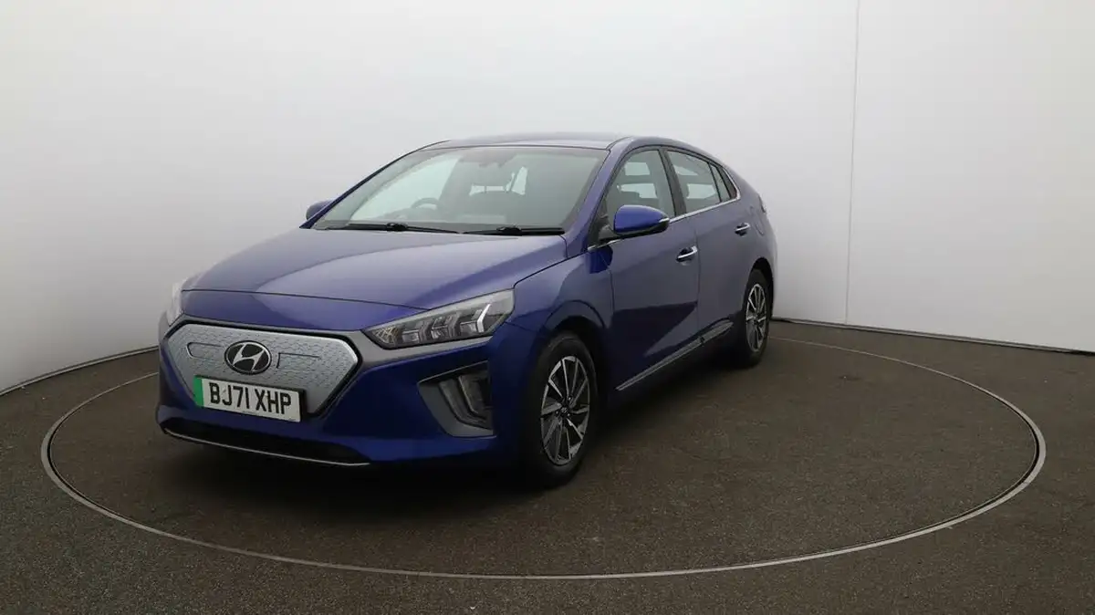2022-hyundai-ioniq-e-premium-electric-big-36