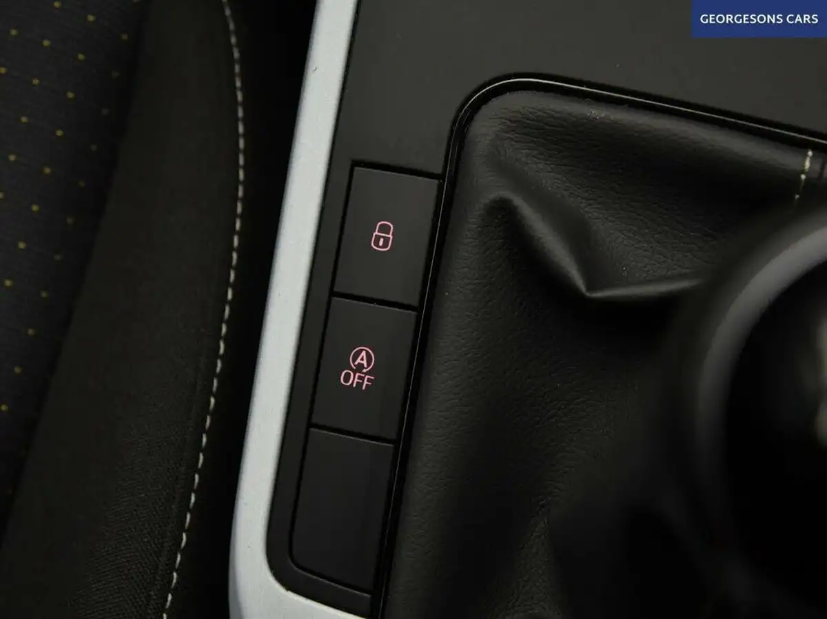 2022-seat-arona-10-tsi-evo-se-technology-big-27