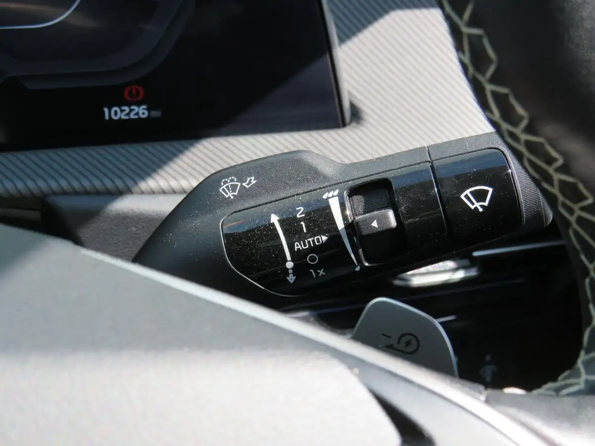2023-kia-ev6-e-gt-line-s-225bhp-big-39