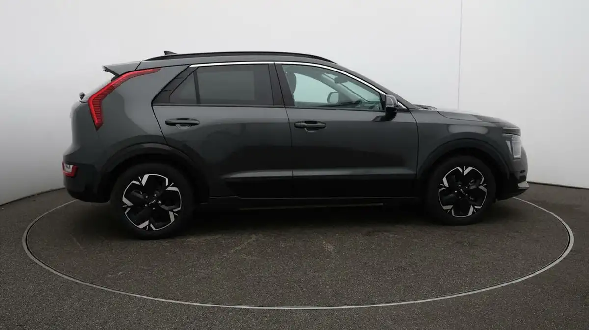 2023-kia-niro-ev-e-3-big-51