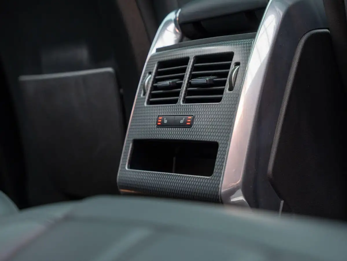 2021-land-rover-range-rover-sport-30-d300-hse-dynamic-big-21