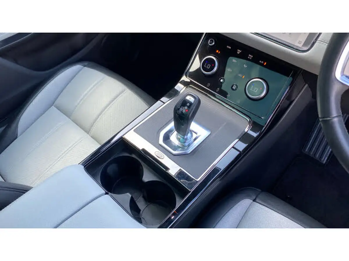 2022-land-rover-range-rover-evoque-20-d200-r-dynamic-se-big-12