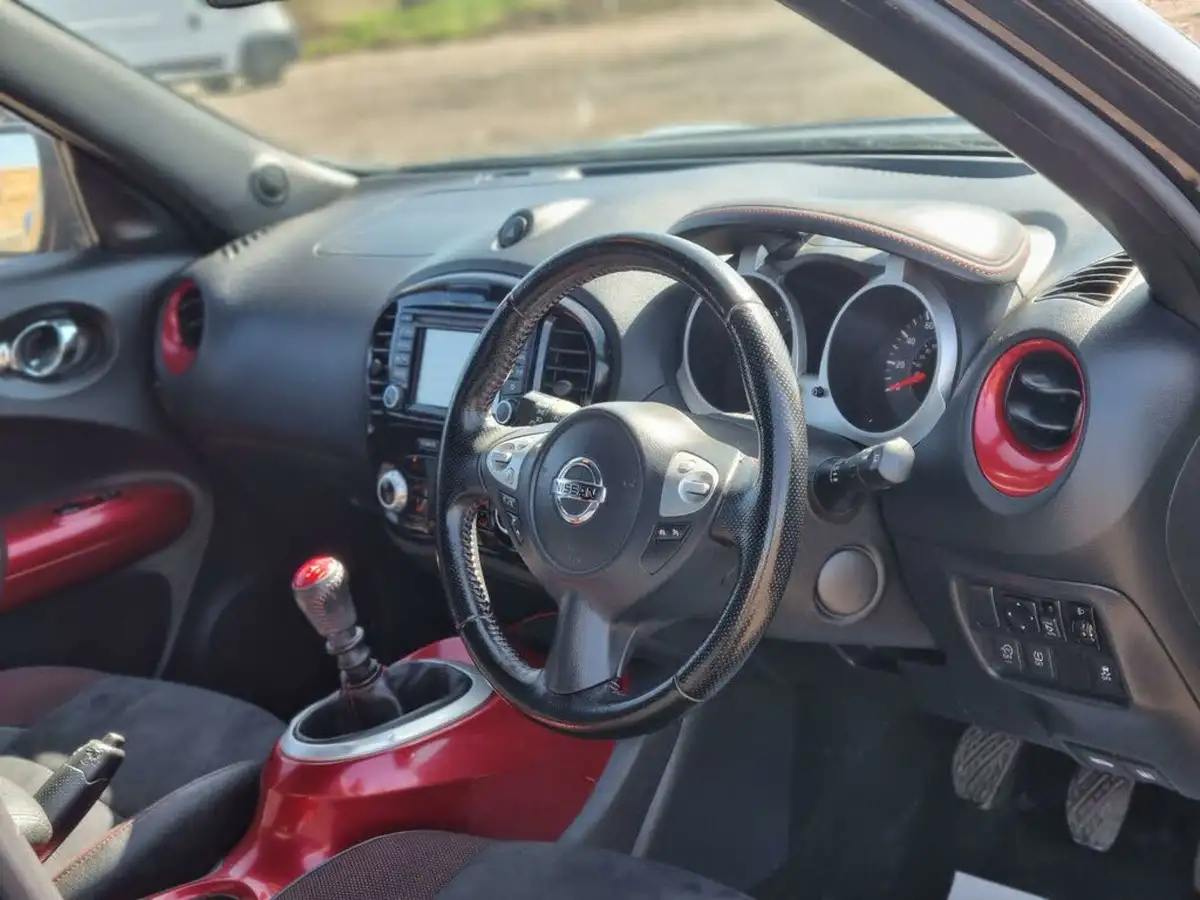 2016-nissan-juke-12-dig-t-n-connecta-ss-big-15