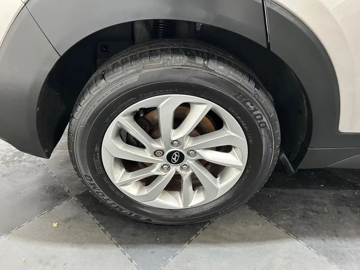 2016-hyundai-tucson-17crdi-blue-drive-se-nav-116ps-big-23
