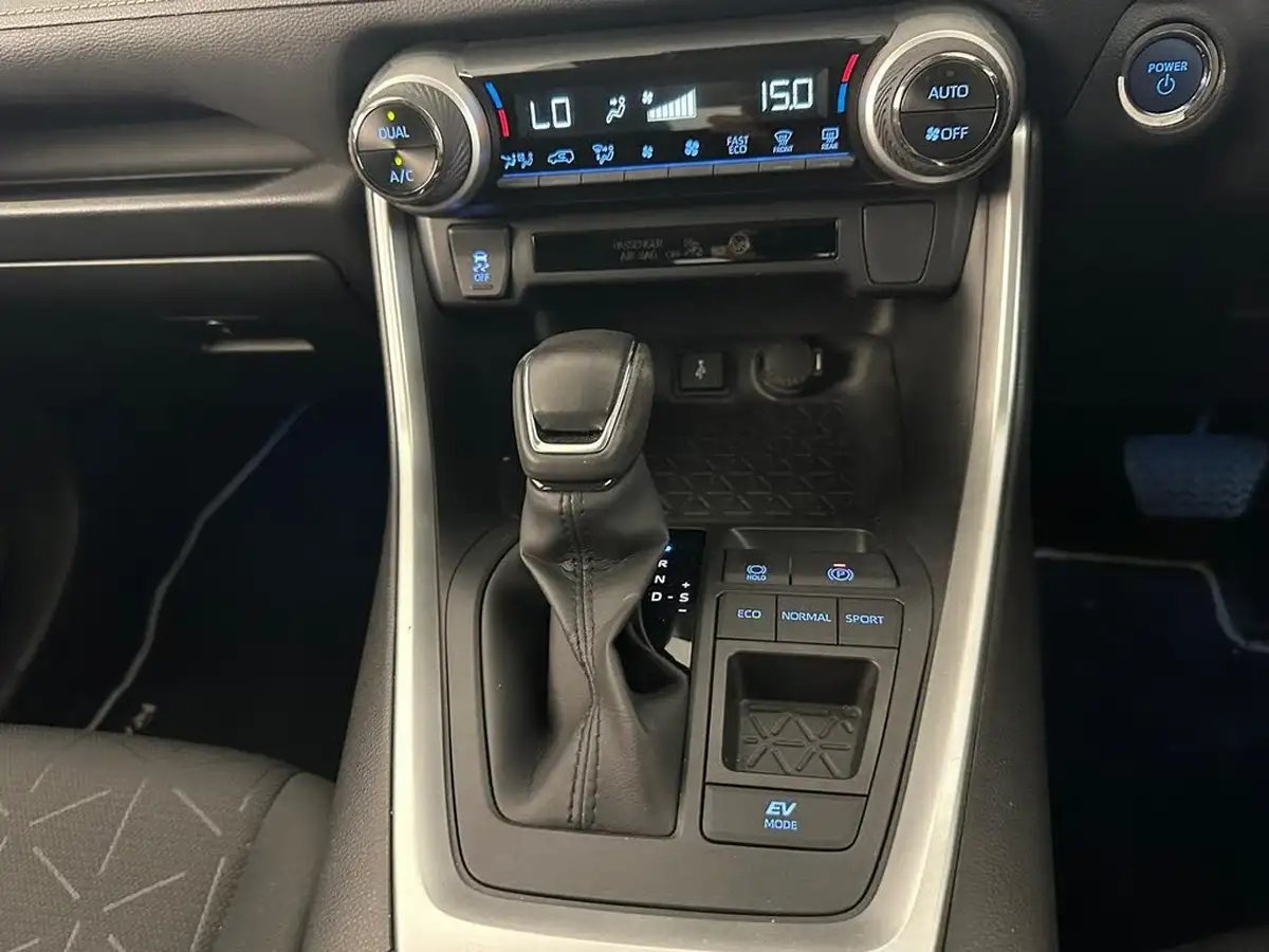 2022-toyota-rav4-25-vvt-i-design-215bhp-big-15