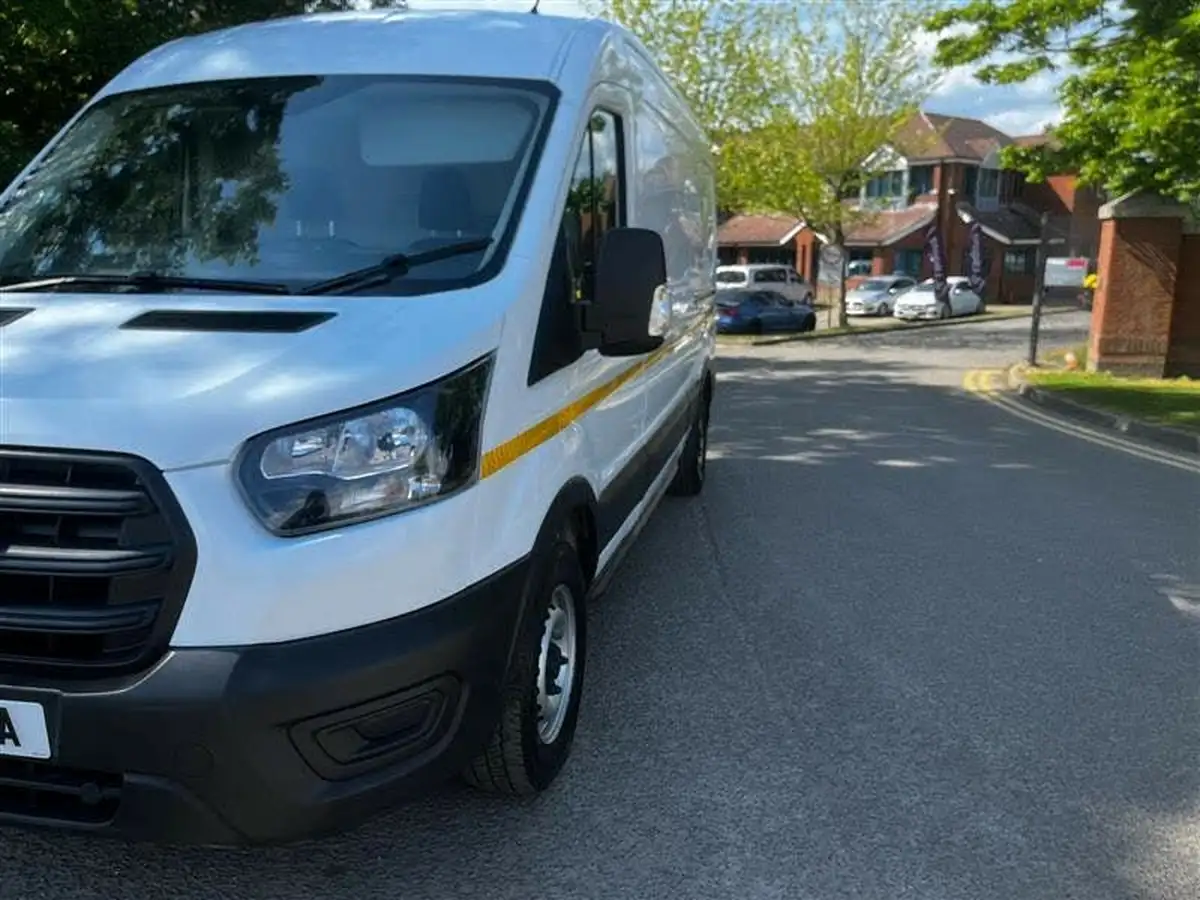 2022-ford-transit-20tdci-350-l3h2-leader-130pseu6dt-panel-van-big-9