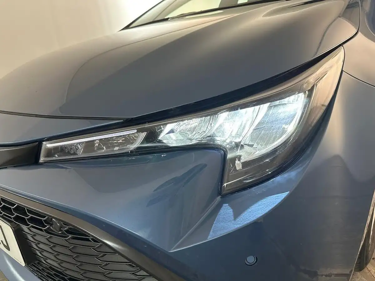 2021-toyota-corolla-18-vvt-i-icon-tech-trk-hatchback-5d-big-32