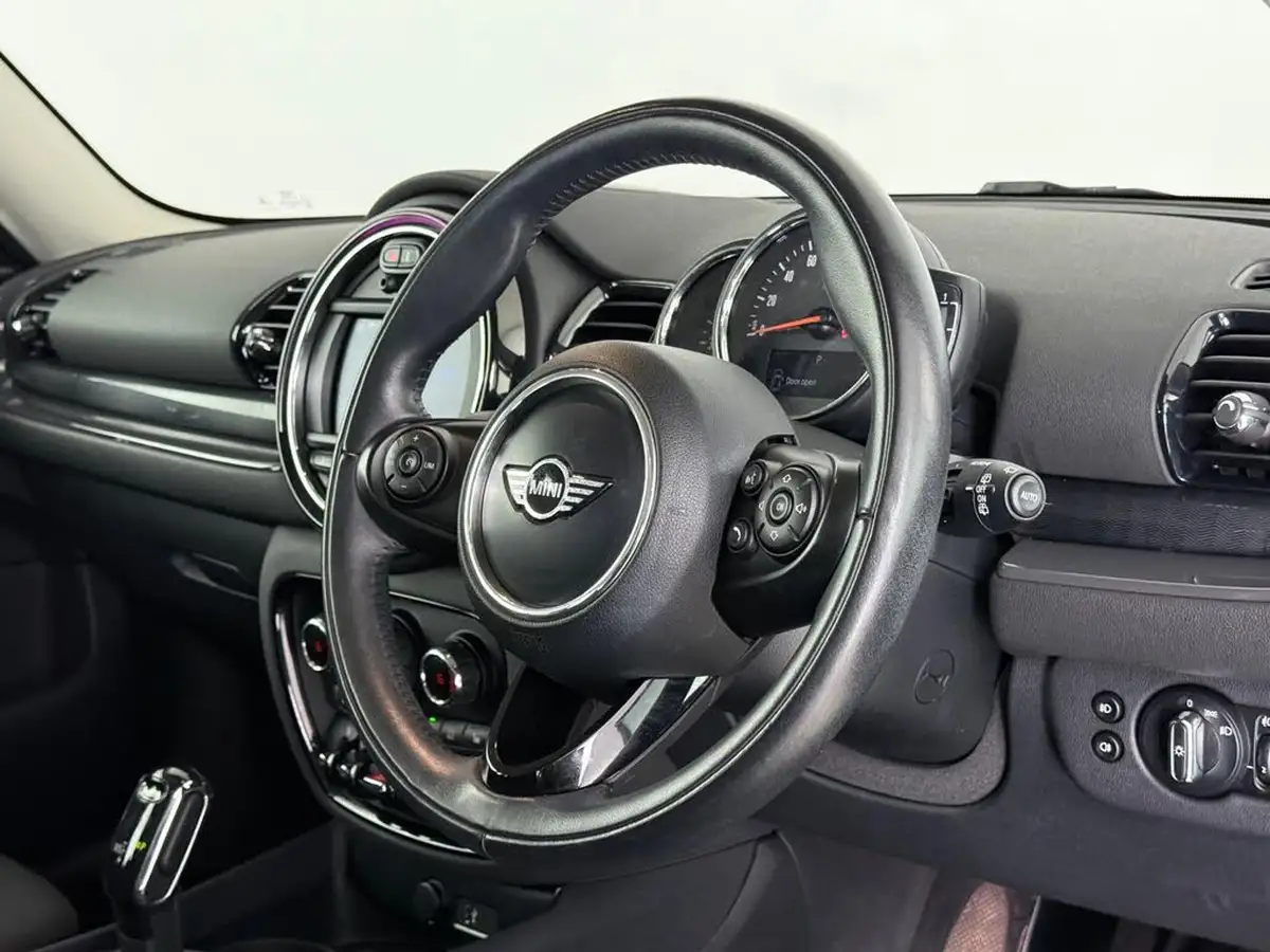 2018-mini-clubman-20td-cooper-d-ss-auto-big-12