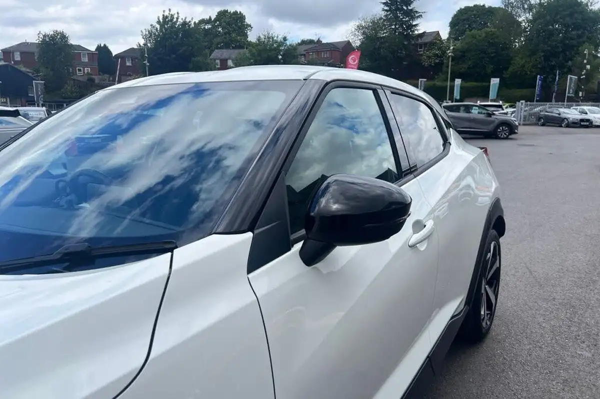 2022-nissan-juke-16-hybrid-tekna-big-21